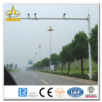 Polygonal Treated CCTV Steel Pole